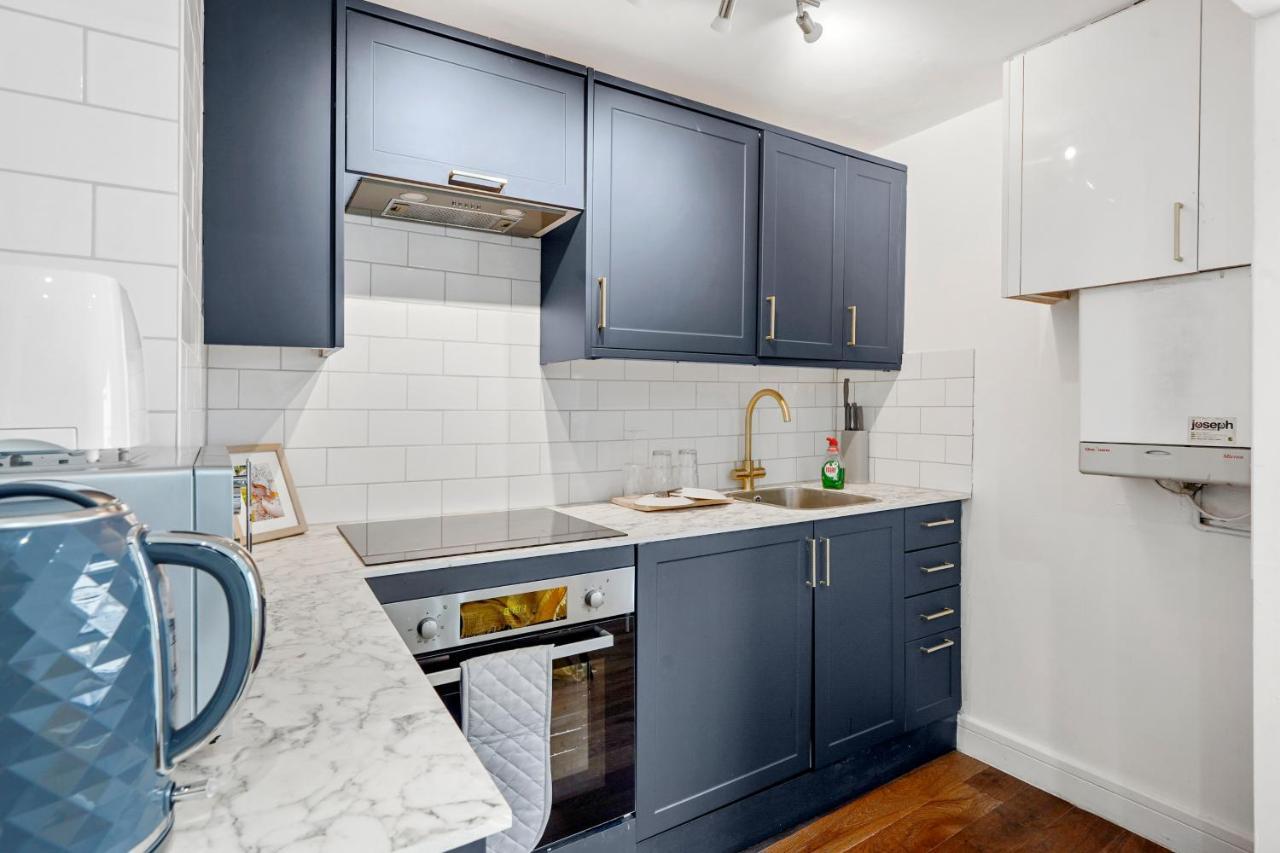 Modern One Bedroom Apartments In Brighton Exterior photo