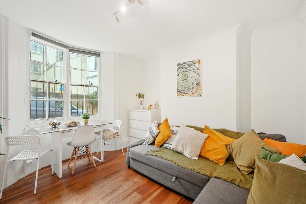 Modern One Bedroom Apartments In Brighton Exterior photo